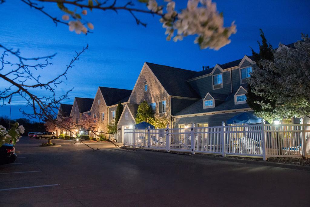 Hotel Baymont By Wyndham Mequon Milwaukee Area Zewnętrze zdjęcie
