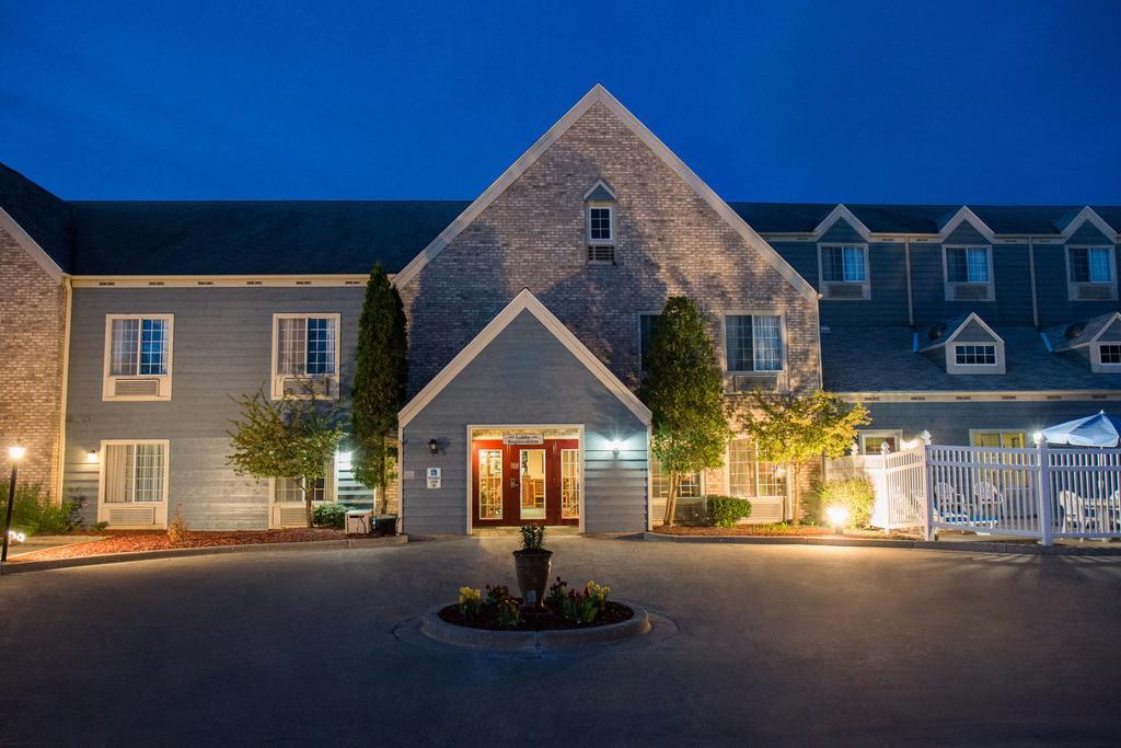 Hotel Baymont By Wyndham Mequon Milwaukee Area Zewnętrze zdjęcie
